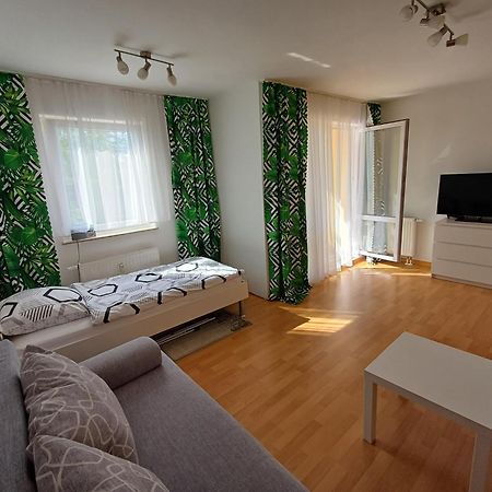 Schoene Ferienwohnung. Naehe Playmobil Und Messe Nbg Fürth エクステリア 写真