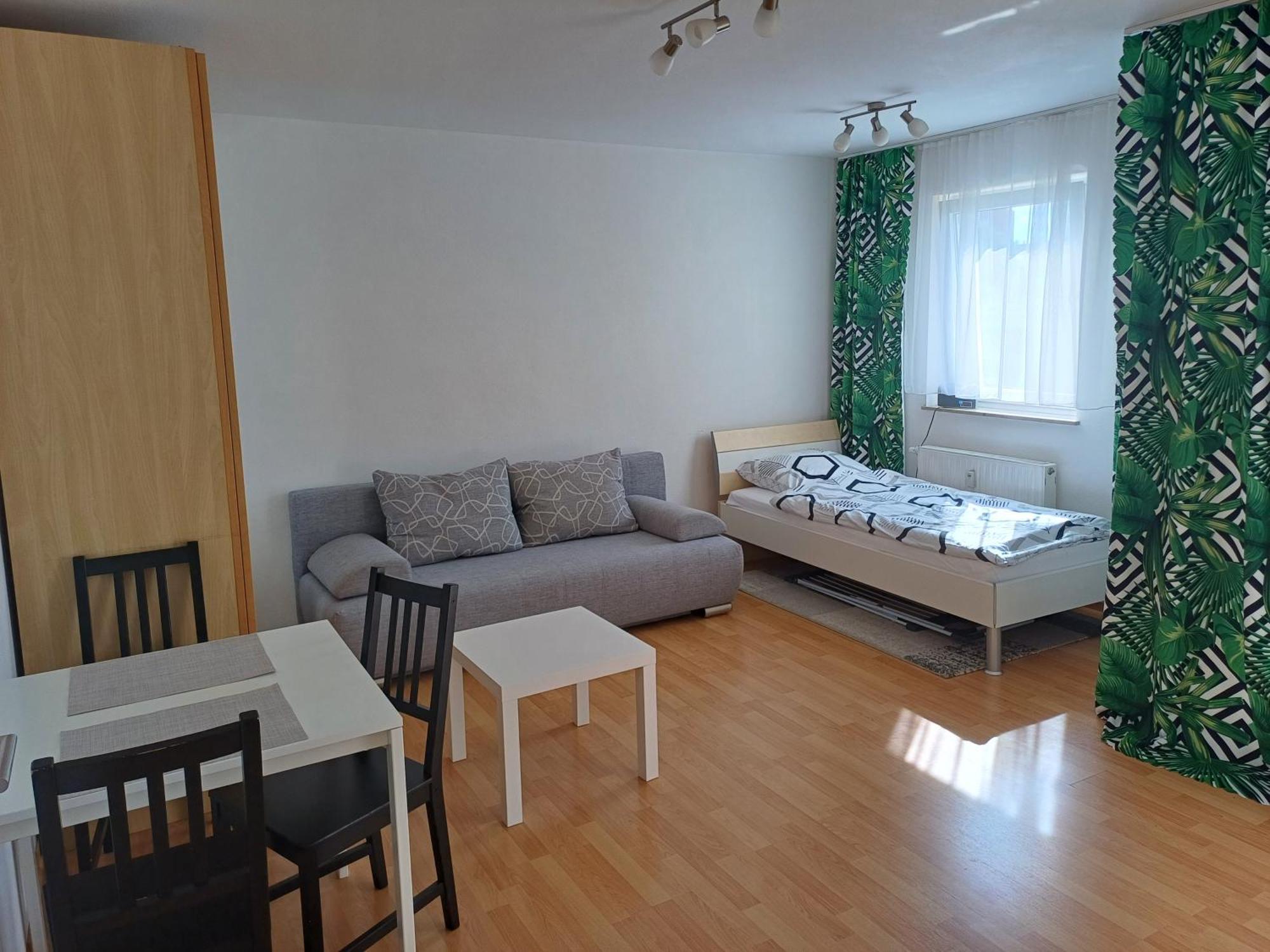 Schoene Ferienwohnung. Naehe Playmobil Und Messe Nbg Fürth エクステリア 写真